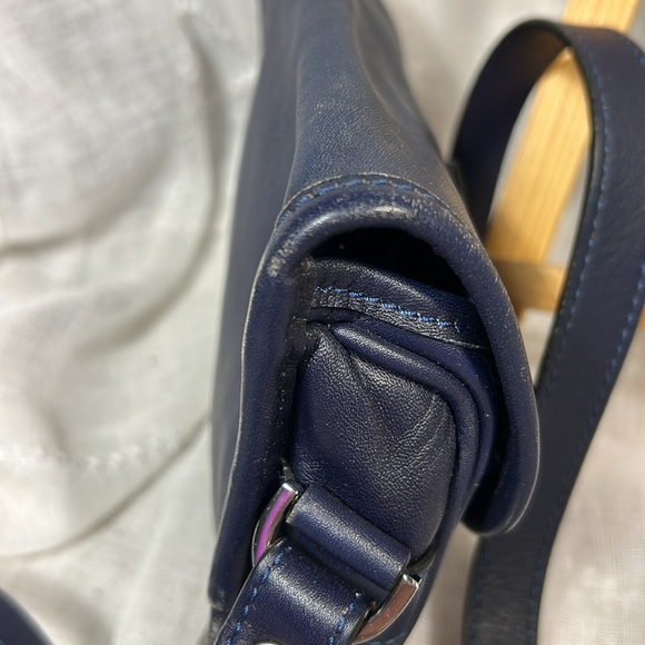 Longchamp leather crossbody small bag - Picture 8 of 16